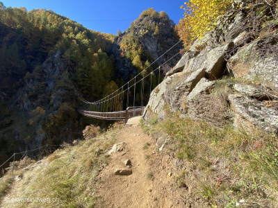 Haengebruecke-auf-Meraner-Hoehenweg_1000-Stufen-Schlucht