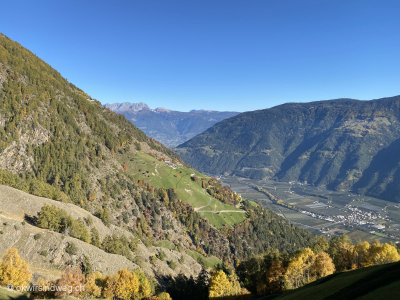 Fantastischer-Wandervorschlag-Suedtirol-Panoramasicht-Bergsicht-Wanderge