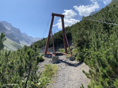 Igl-Cuolm-Wanderung_Haengebrucke