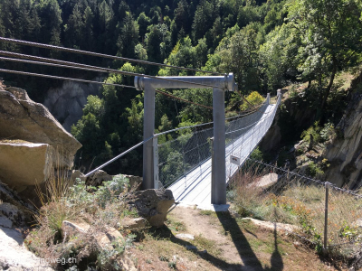 Wanderung-Haengebruecke-Biel-Aspen-Bitsch