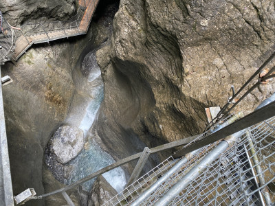 Berner-Oberland-Naturwunder-Schlucht