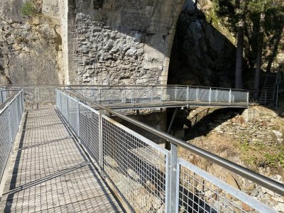 Bruecke-ueber-Fellibach-Uri