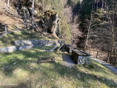 Picknichplatz-Grillplatz-Uri-Gotthard