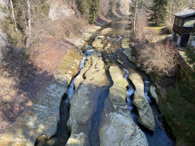 Wasserrinnen-Schwarzwasser