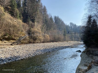 Wunderschoene-Sense-Ausflugsziel-fuer-Familien-und-Aussteiger