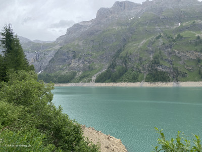 Blick-auf-Stausee-Tseuzier-Zeuzier