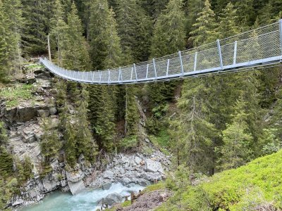 Fussgaengerhaengebruecke-innerferrera