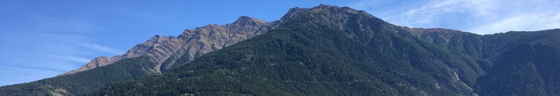 Wanderung-Bitsch-Aussicht-von-Hängebrücke_1380x400